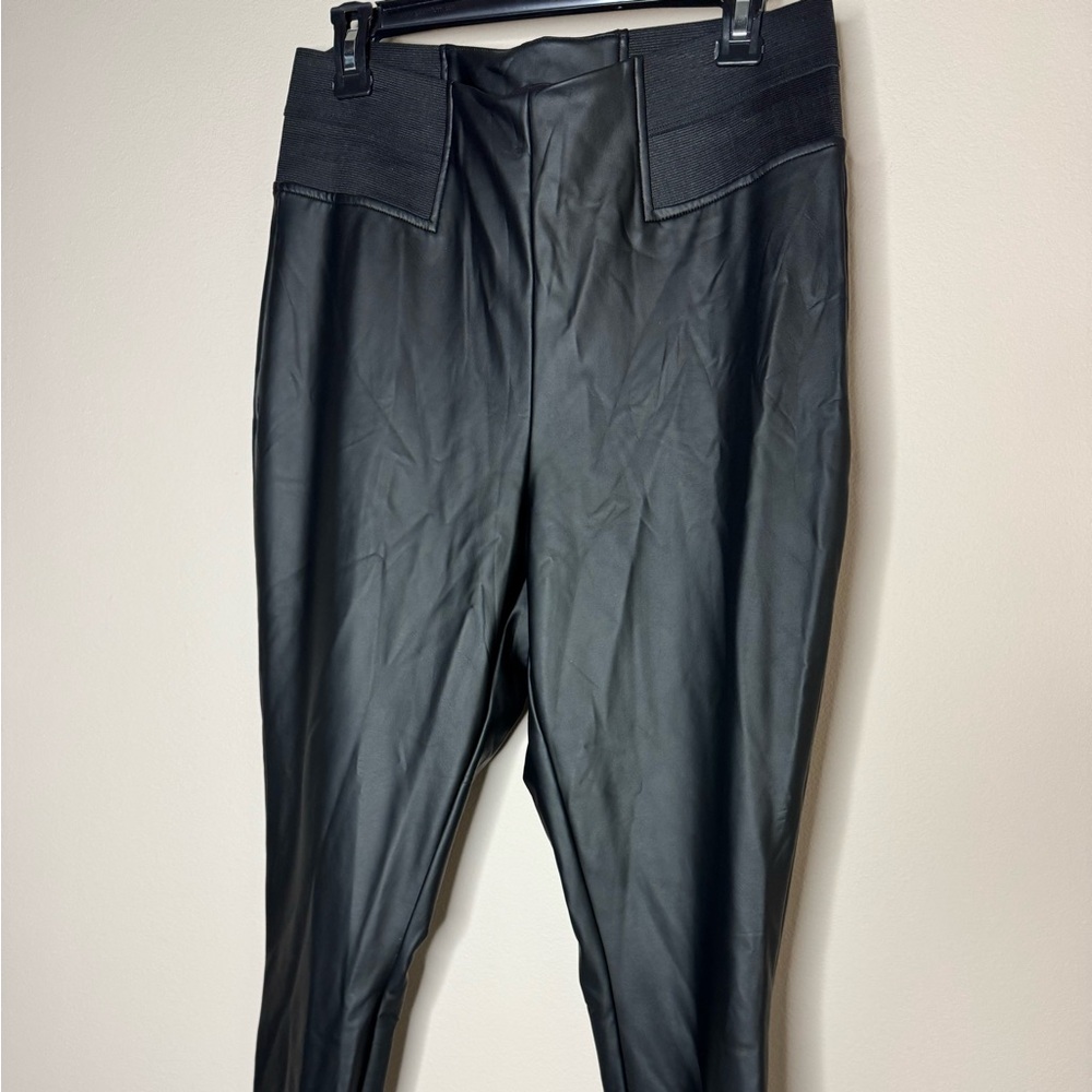 Vera Wang Black Faux Leather Leggings